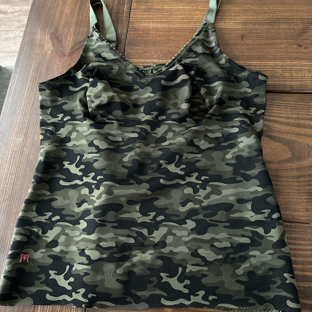 Ruby Ribbon Heritage Cami in Camo sz 40